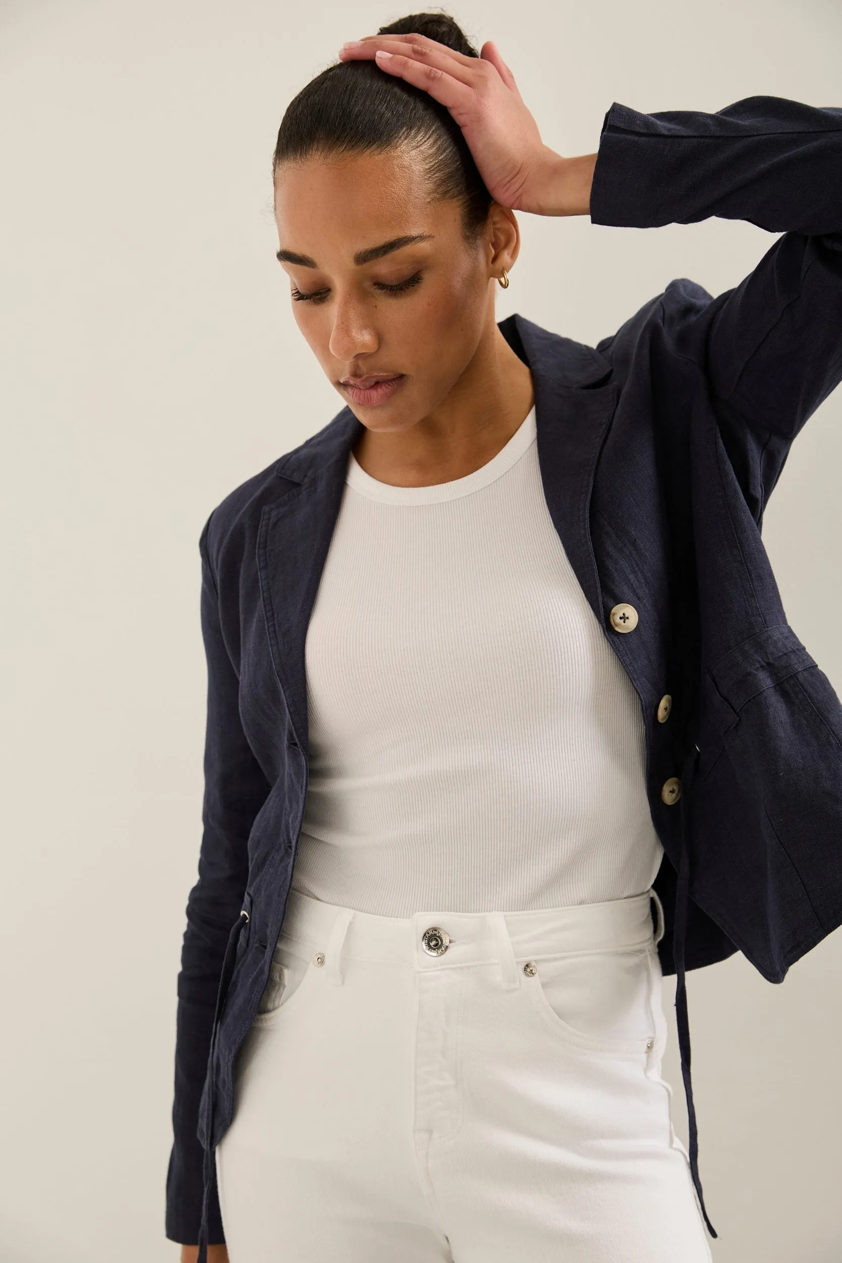 Casual linen blazer with drawstring