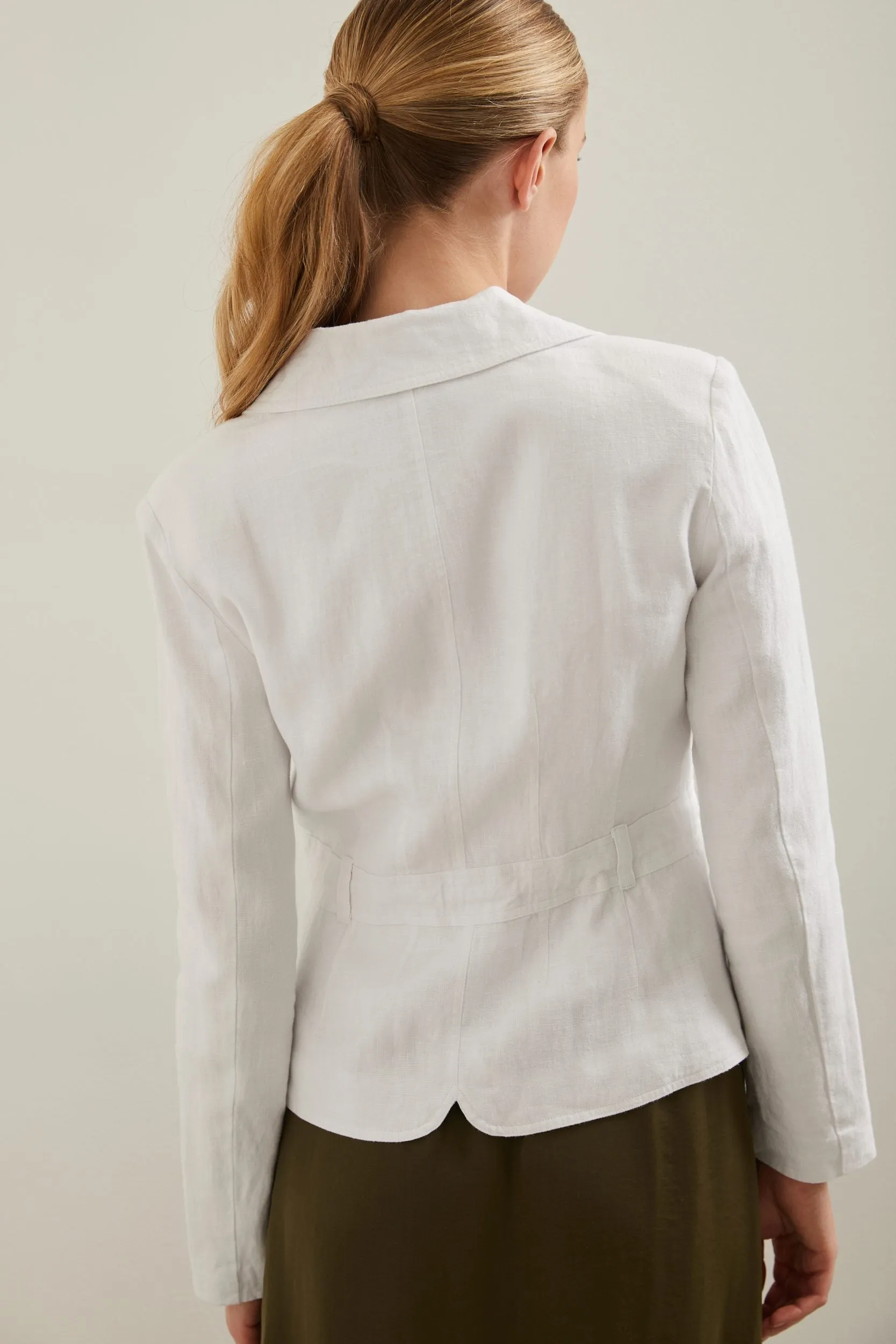 Casual linen blazer with drawstring