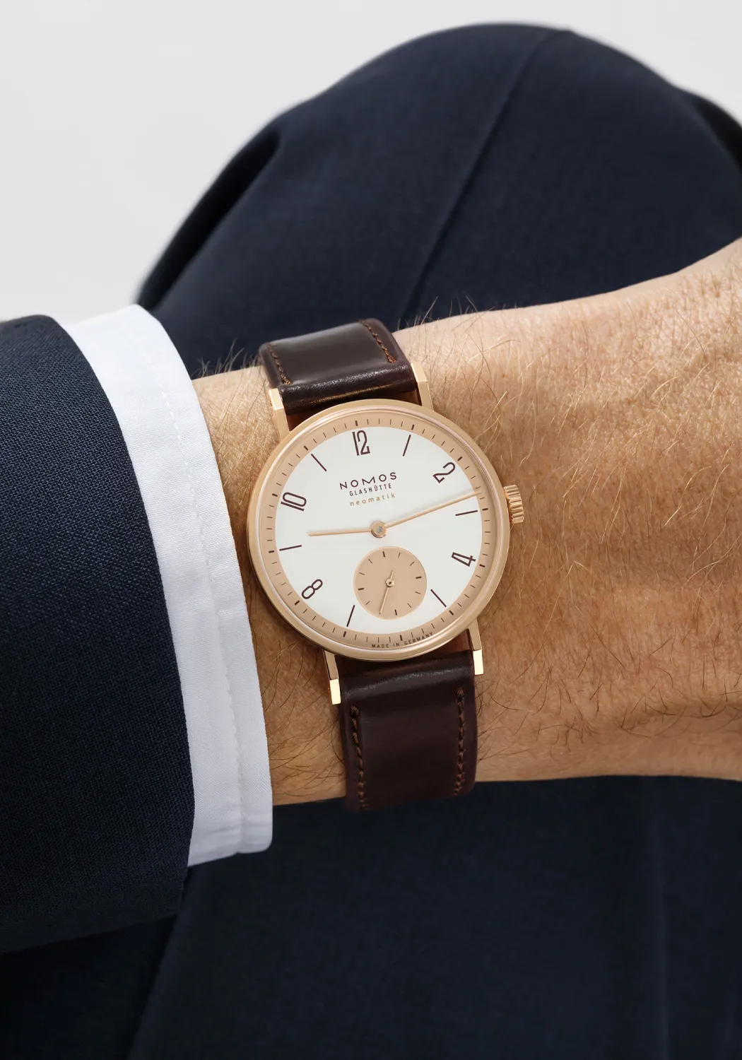 NOMOS Tangente Rose Gold Neomatik 175 Years | Ref. 160.S1