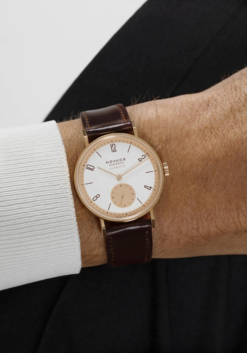 NOMOS Tangente Rose Gold Neomatik 175 Years | Ref. 160.S1